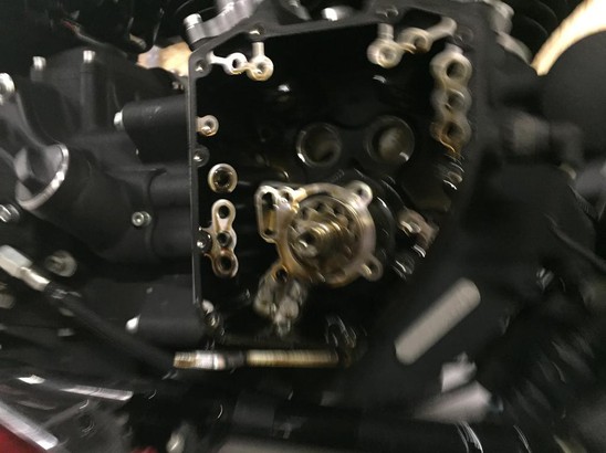 BigTwin Замена распредвалов на Harley Davidson Dyna Street Bob 2014 