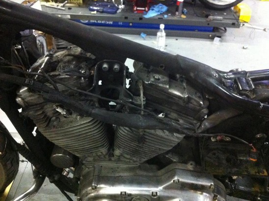 BigTwin После пожара Sportster 883 Hugger, 1999 г.в. 