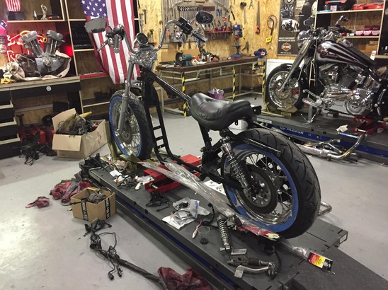 BigTwin После пожара Sportster 883 Hugger, 1999 г.в. 
