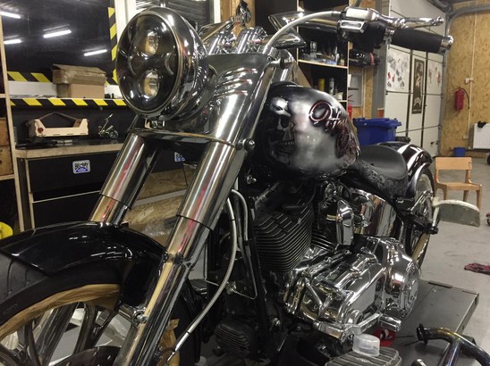 BigTwin Процесс создания кастома на базе Softail Fat Boy 2014 